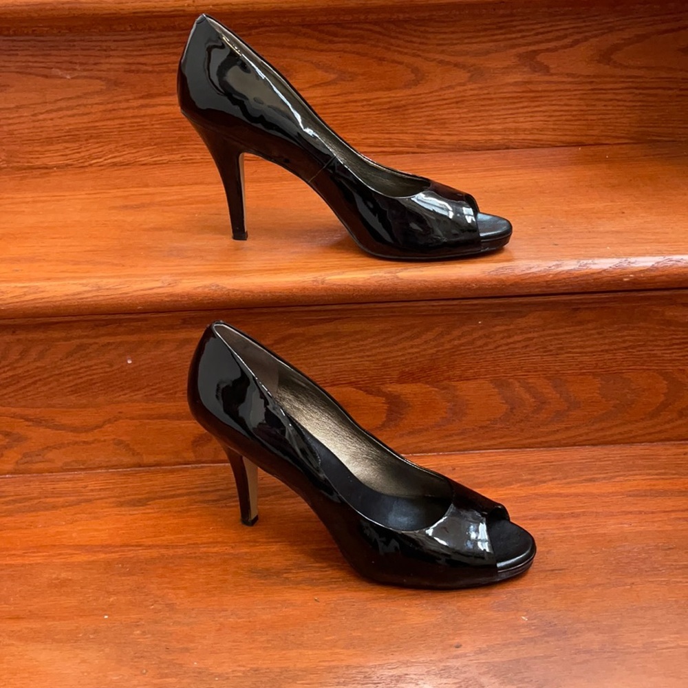 Banana Republic Peep Toe 4 Inch Heels